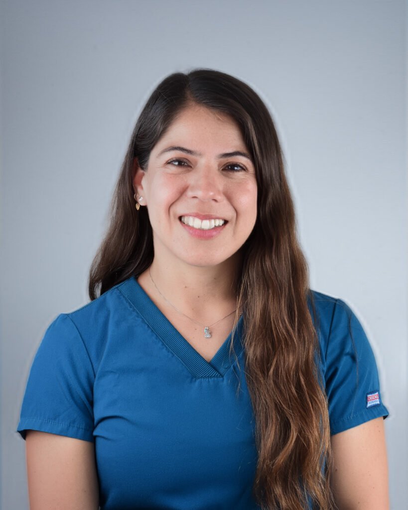 dra. alejandra acevedo endodoncia