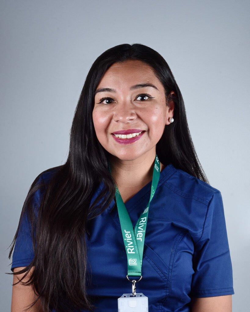 marcia huentelao asistente